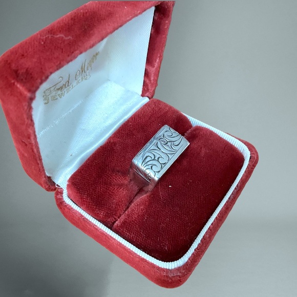 🌺 Lois Hill Sterling Ring-Heavy! - Picture 12 of 15